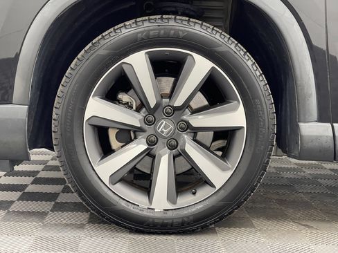 Used 2023 Honda Pilot Elite image 16