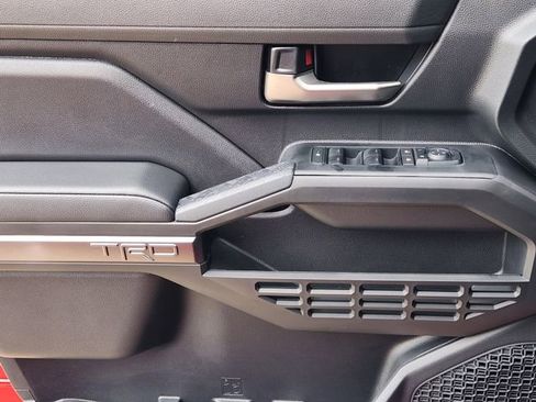 New 2026 Toyota Tacoma TRD Off-Road AWD/4WD image 19