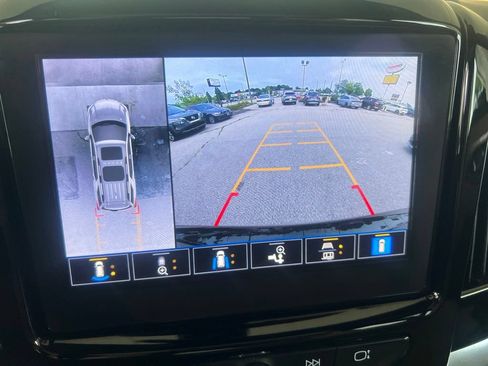 Used 2023 Chevrolet Traverse Premier w/ LPO, Floor Liner Package AWD/4WD image 54