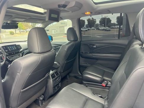 Used 2020 Honda Pilot Elite image 23
