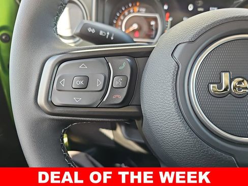 New 2025 Jeep Gladiator Mojave w/ Convenience Group AWD/4WD image 16