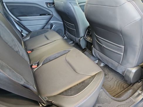 Certified 2025 Subaru Forester Touring AWD/4WD image 14