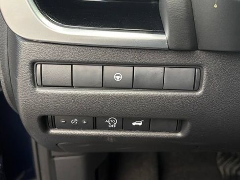 Certified 2026 Nissan Rogue SL AWD/4WD image 26