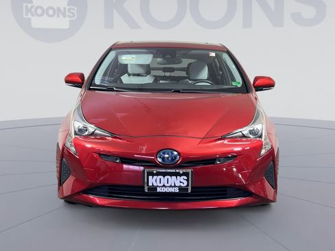 Used 2017 Toyota Prius Four image 10