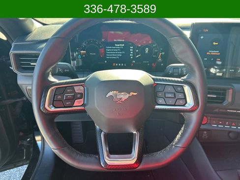 Used 2024 Ford Mustang Coupe image 13