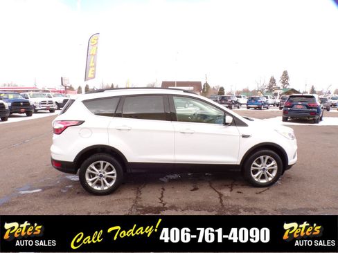 Used 2018 Ford Escape SE image 5