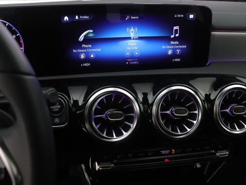 Certified 2023 Mercedes-Benz CLA 250 image 11