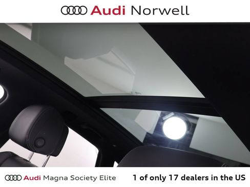 Used 2024 Audi SQ5 Premium Plus w/ Premium Plus Package AWD/4WD image 9