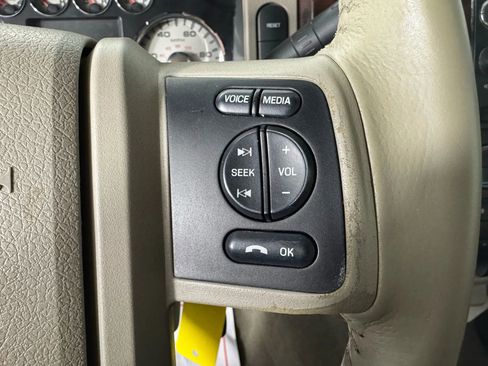 Used 2009 Ford F250 Lariat AWD/4WD image 16