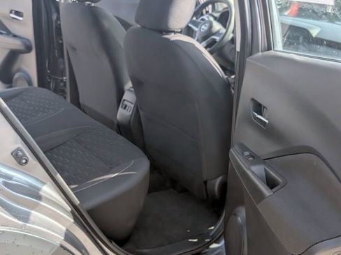 Used 2023 Nissan Kicks SV image 13