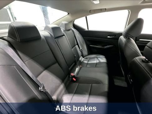 Used 2023 Nissan Altima AWD image 34
