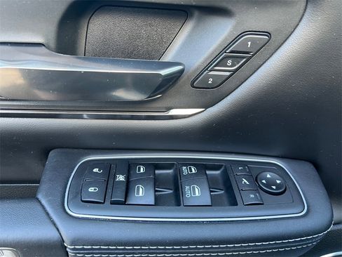 Used 2020 RAM 1500 Limited w/ Advanced Safety Group image 18