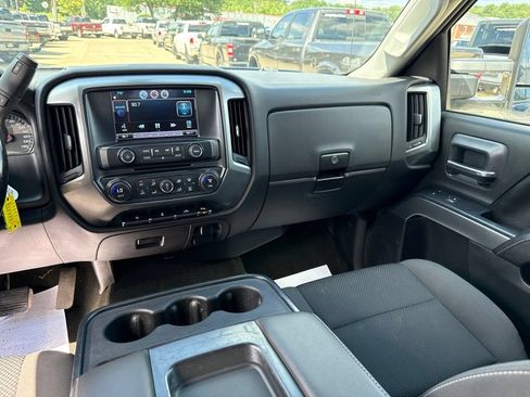 Used 2015 Chevrolet Silverado 2500 LT w/ LT Convenience Package AWD/4WD image 11