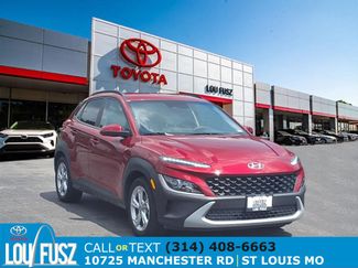 Used 2023 Hyundai Kona SEL image 1