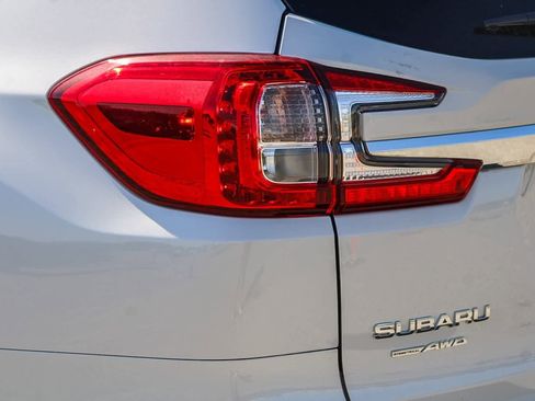 New 2025 Subaru Ascent Limited image 11