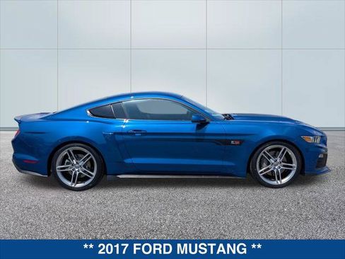 Used 2017 Ford Mustang GT Premium RWD image 6