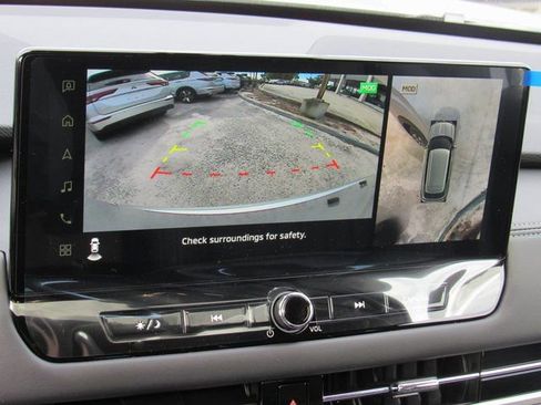 New 2026 Mitsubishi Outlander SEL FWD image 17
