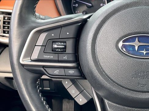 Used 2020 Subaru Outback Touring AWD/4WD image 19