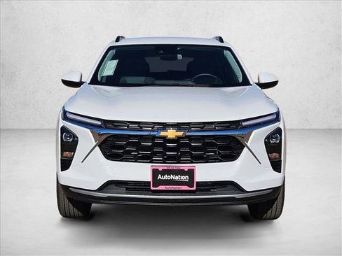 New 2026 Chevrolet Trax LT w/ LT Convenience Package image 6