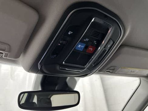 Used 2023 Jeep Grand Cherokee Laredo AWD/4WD image 21