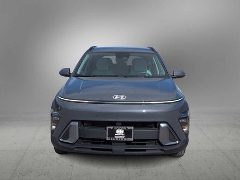 Certified 2025 Hyundai Kona SEL image 3