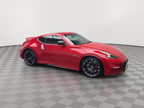 Used 2015 Nissan 370Z NISMO image 28