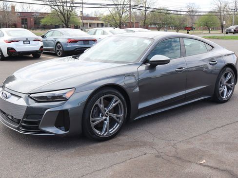 Used 2022 Audi e-tron GT Premium Plus AWD/4WD image 2