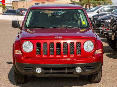 Used 2016 Jeep Patriot Sport FWD image 3