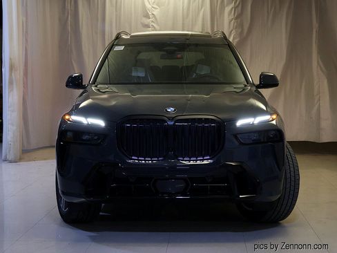 Used 2027 BMW X7 xDrive40i w/ Executive Package AWD/4WD image 5