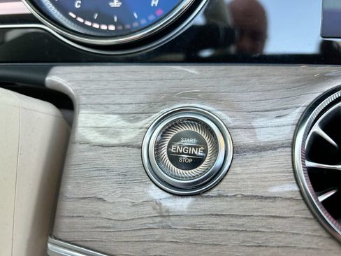 Used 2019 Mercedes-Benz E 450 Cabriolet image 20