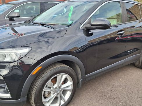Used 2020 Buick Encore GX Preferred w/ Cold Weather Comfort Package AWD/4WD image 3