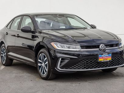 New 2025 Volkswagen Jetta SE