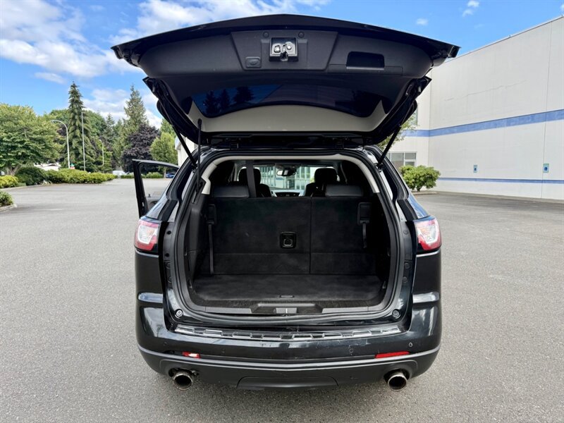 Used 2014 Chevrolet Traverse LTZ AWD/4WD image 8