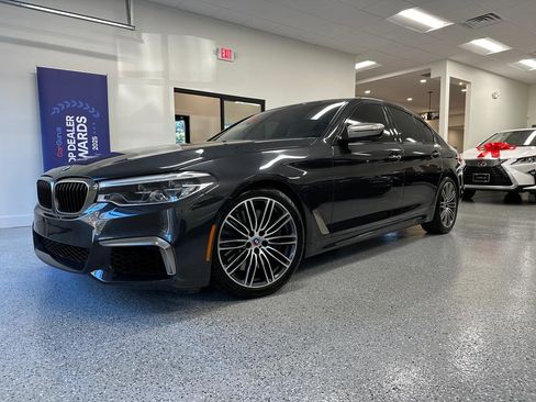 Used 2018 BMW M550i xDrive AWD/4WD image 2