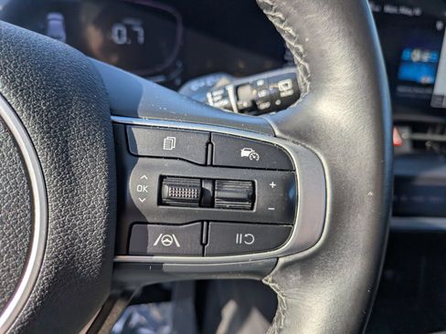 Used 2023 Kia Sportage EX FWD image 19