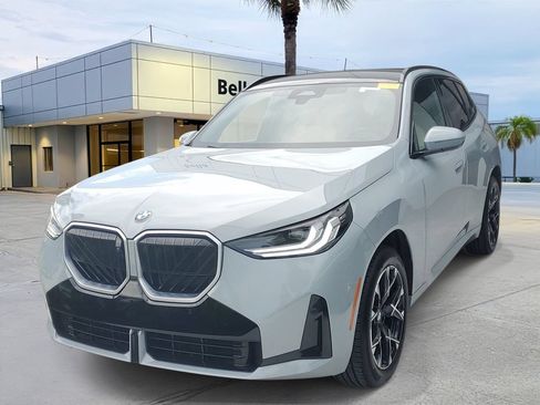Used 2025 BMW X3 xDrive30i AWD/4WD image 1