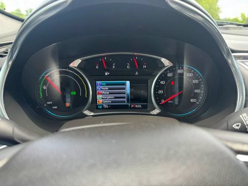 Used 2017 Chevrolet Malibu Hybrid w/ Leather Package FWD image 30