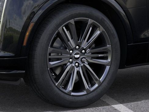 New 2026 Cadillac Lyriq V AWD/4WD image 9