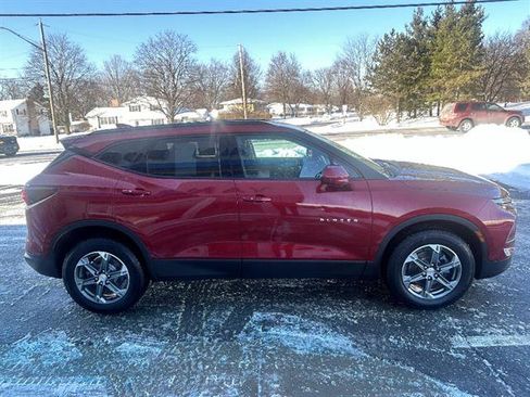 Certified 2023 Chevrolet Blazer LT w/ Convenience Package AWD/4WD image 8