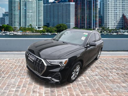 Used 2023 Audi Q3 2.0T Premium AWD/4WD image 3