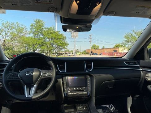 Certified 2025 INFINITI QX50 Luxe AWD/4WD image 14