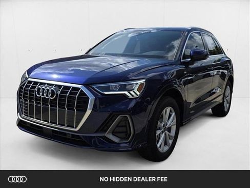 New 2025 Audi Q3 2.0T Premium w/ Convenience Package AWD/4WD image 1