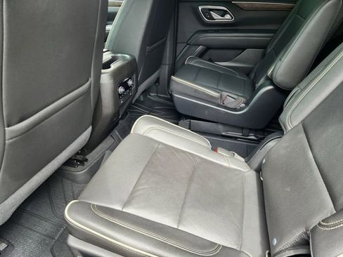 Used 2021 Chevrolet Tahoe Premier AWD/4WD image 30