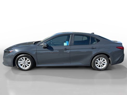 Used 2025 Toyota Camry LE FWD image 2