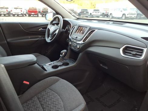 Certified 2023 Chevrolet Equinox LT AWD/4WD image 16