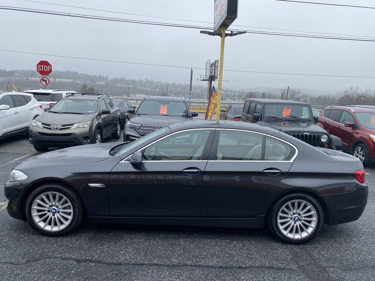 Used 2013 BMW 535i xDrive Sedan AWD/4WD image 8