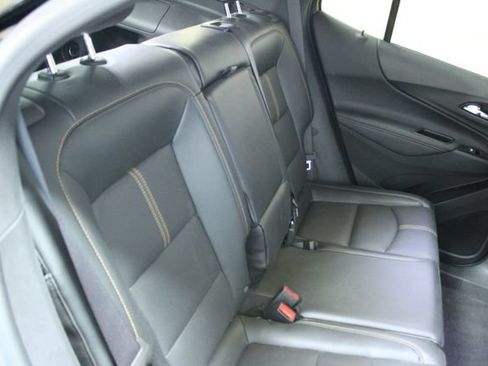 Used 2024 Chevrolet Equinox Premier FWD image 9