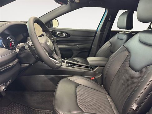 New 2026 Jeep Compass Latitude w/ Quick Order Package 29K image 7