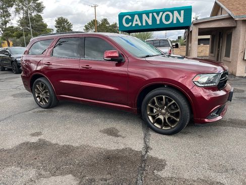 Used 2017 Dodge Durango GT w/ Premium Group RWD image 2