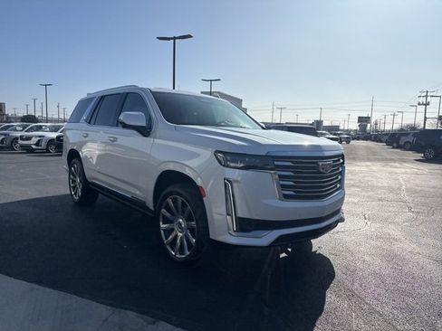 Used 2022 Cadillac Escalade Premium Luxury Platinum image 8